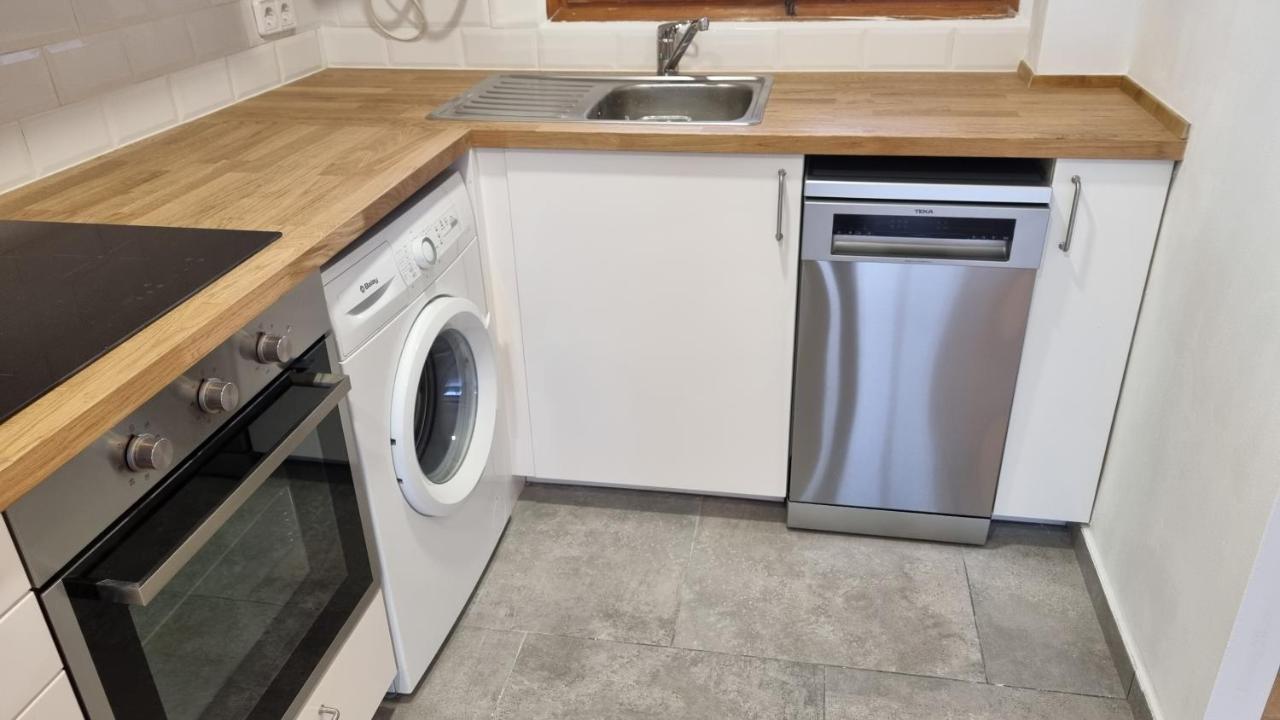 Apartamento familiar con piscina y wifi L' Escala Exterior foto