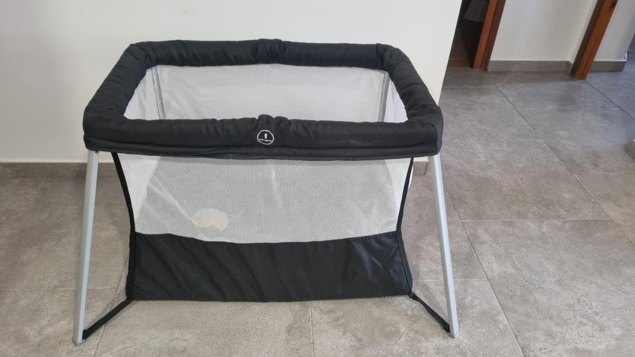 Apartamento familiar con piscina y wifi L' Escala Exterior foto